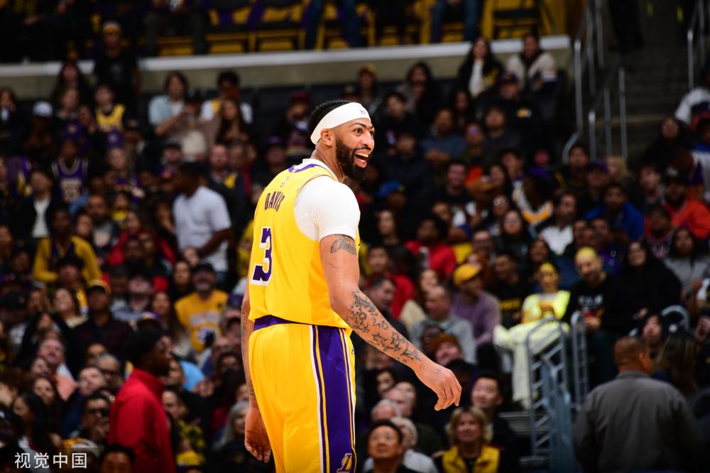 时直言不讳 时直言不讳